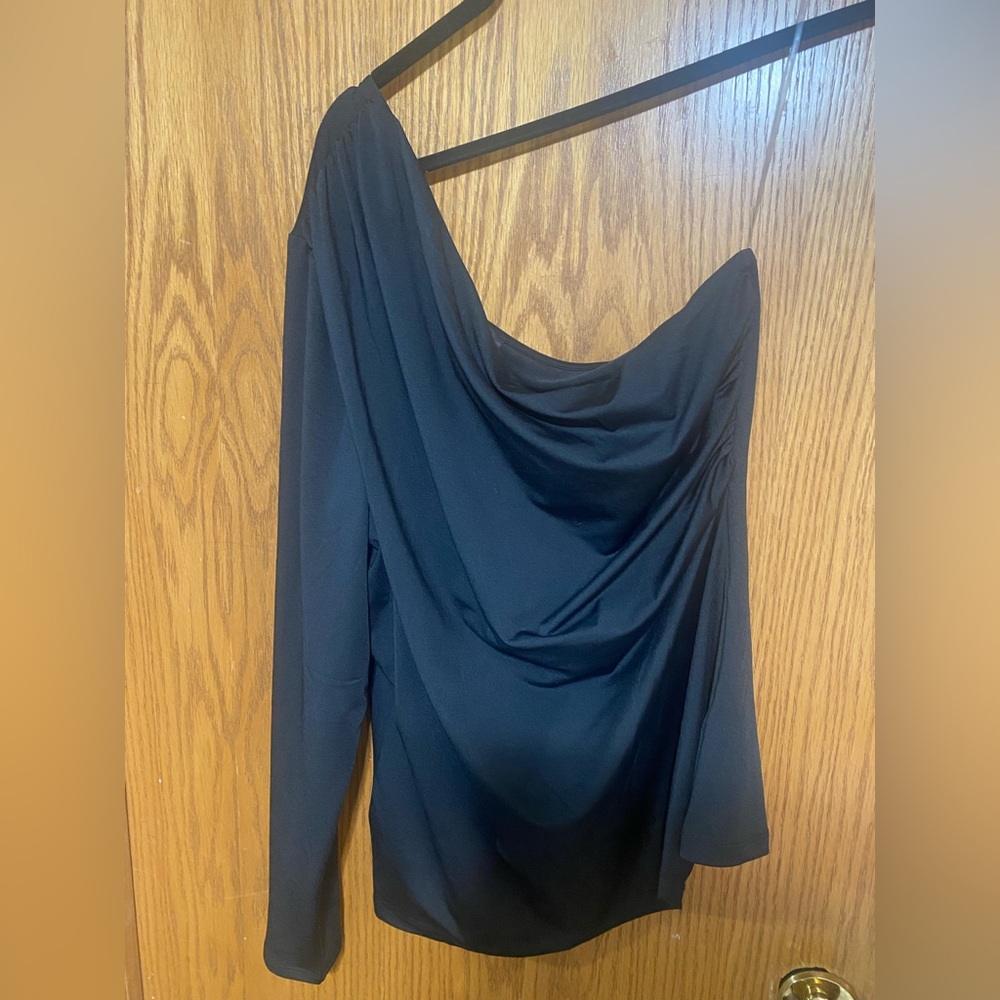 One-Shoulder Draped Top - Picture 2 of 2